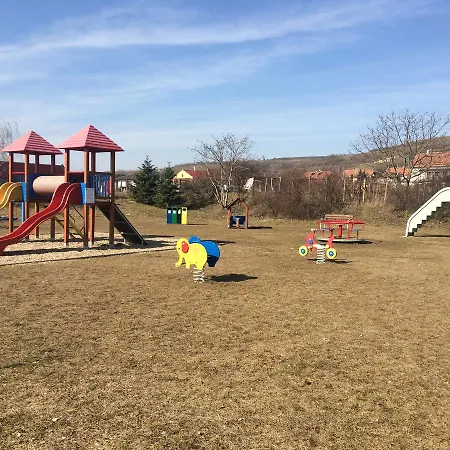 Проживание в семье Rezidence Ostrezi *